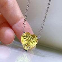 Carregar imagem no visualizador da galeria, Colar Diamante Alto Carbono Coração, Prata Esterlina
