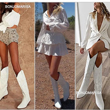 Carregar imagem no visualizador da galeria, Botas Altas Cowgirl Bordado Ocidental, Salto Grosso, Plataforma Plus Size 45
