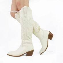 Carregar imagem no visualizador da galeria, Botas Altas Cowgirl Bordado Ocidental, Salto Grosso, Plataforma Plus Size 45
