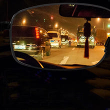 Carregar imagem no visualizador da galeria, Óculos de Sol HD Antirreflexo Visão Noturna e Diurna para Condução de Motos, Bicicletas e Carros
