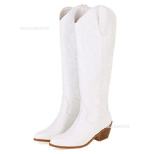 Carregar imagem no visualizador da galeria, Botas Altas Cowgirl Bordado Ocidental, Salto Grosso, Plataforma Plus Size 45
