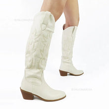 Carregar imagem no visualizador da galeria, Botas Altas Cowgirl Bordado Ocidental, Salto Grosso, Plataforma Plus Size 45
