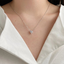 Carregar imagem no visualizador da galeria, Colar com Pingente de Moissanite em Forma de Coração, 2/4 Quilates, Prata Esterlina 925
