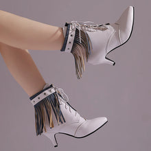 Carregar imagem no visualizador da galeria, Botas Feminina de Couro Sintético de Salto Alto, Cano Curto, Bico Fino, Estilo Vitoriano
