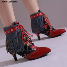 Carregar imagem no visualizador da galeria, Botas Feminina de Couro Sintético de Salto Alto, Cano Curto, Bico Fino, Estilo Vitoriano
