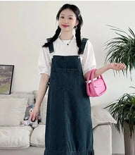 Carregar imagem no visualizador da galeria, Vestido Maternidade, Design Fino, Cauda de Peixe, Macacão Jeans com Camiseta Interna
