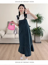 Carregar imagem no visualizador da galeria, Vestido Maternidade, Design Fino, Cauda de Peixe, Macacão Jeans com Camiseta Interna
